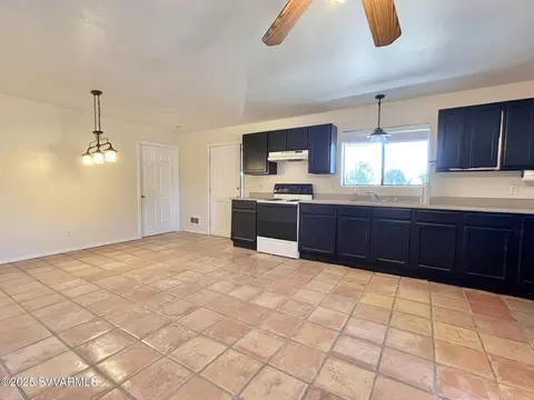 22510 N Post Rd, Paulden, AZ 86334 photo 16