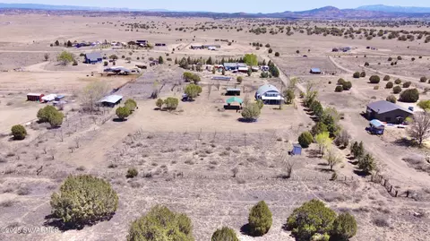 22510 N Post Rd, Paulden, AZ 86334 photo 9