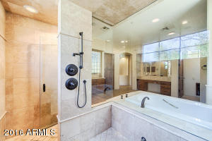 34 E Cactus Wren Dr, Phoenix, AZ 85020 photo 28