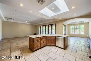 34 E Cactus Wren Dr, Phoenix, AZ 85020 photo 10