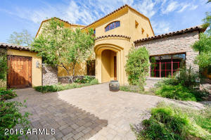 34 E Cactus Wren Dr, Phoenix, AZ 85020 photo 3