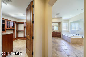 34 E Cactus Wren Dr, Phoenix, AZ 85020 photo 23