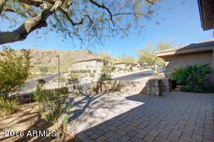 407 E Desert Wind Dr, Phoenix, AZ 85048 photo 3