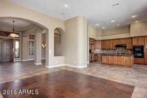 407 E Desert Wind Dr, Phoenix, AZ 85048 photo 16