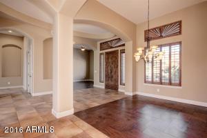 407 E Desert Wind Dr, Phoenix, AZ 85048 photo 11