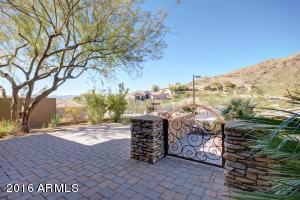 407 E Desert Wind Dr, Phoenix, AZ 85048 photo 5