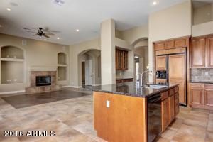 407 E Desert Wind Dr, Phoenix, AZ 85048 photo 22