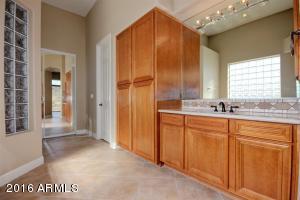 407 E Desert Wind Dr, Phoenix, AZ 85048 photo 45