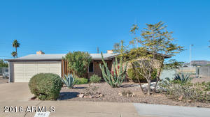 902 S Ocotillo Dr, Apache Junction, AZ 85120 photo 2