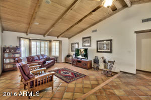 1112 E Maddock Rd, Phoenix, AZ 85086 photo 6