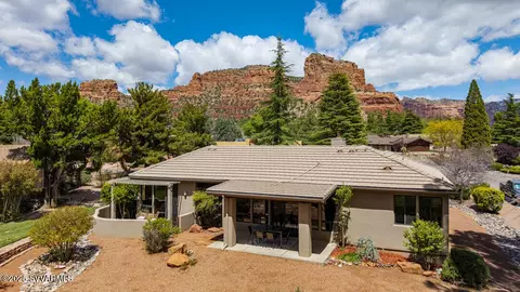 165 Oak Creek Dr, Sedona, AZ 86351