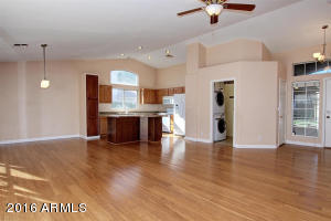 1393 N Roadrunner Dr, Gilbert, AZ 85234 photo 5