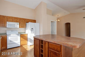 1393 N Roadrunner Dr, Gilbert, AZ 85234 photo 8