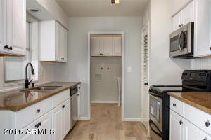 6713 E Dallas St, Mesa, AZ 85205 photo 9