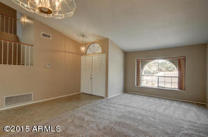 2527 E Granite View Dr, Phoenix, AZ 85048 photo 7