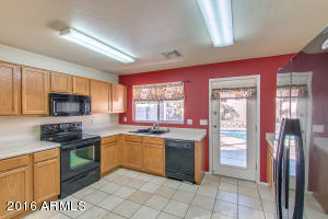 8722 E Capri Ave, Mesa, AZ 85208 photo 9
