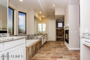 24 E Tanglewood Trl, Phoenix, AZ 85085 photo 26