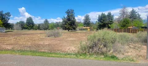 3700 E Montezuma Ave, Rimrock, AZ 86335