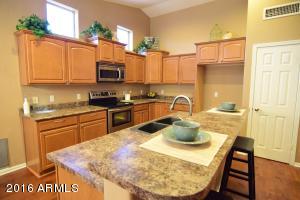 2375 E Sherri Dr, Gilbert, AZ 85296 photo 4