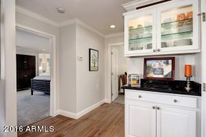 4623 E Osborn Rd, Phoenix, AZ 85018 photo 17