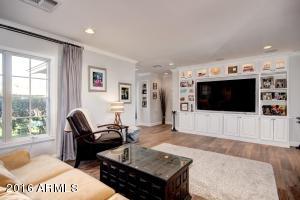 4623 E Osborn Rd, Phoenix, AZ 85018 photo 11