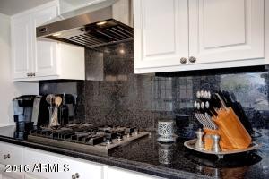 4623 E Osborn Rd, Phoenix, AZ 85018 photo 9