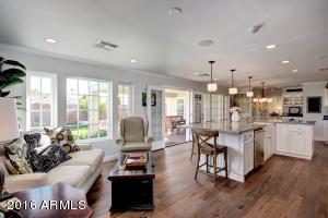 4623 E Osborn Rd, Phoenix, AZ 85018 photo 13