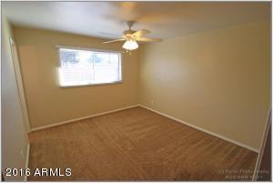6335 N 40th Dr, Phoenix, AZ 85019 photo 9