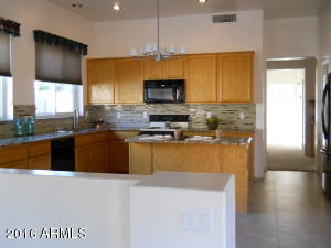 2918 E Melody Ln, Gilbert, AZ 85234 photo 7