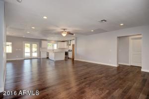 520 E Hayward Ave, Phoenix, AZ 85020 photo 9
