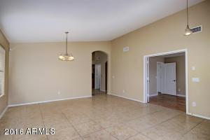2205 E Catclaw St, Gilbert, AZ 85296 photo 5