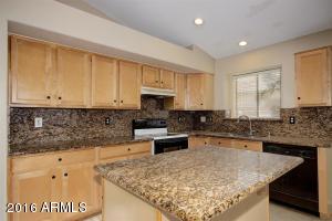2205 E Catclaw St, Gilbert, AZ 85296 photo 13