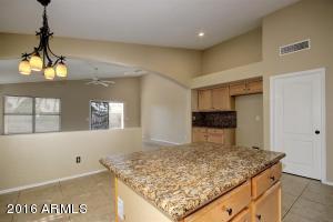2205 E Catclaw St, Gilbert, AZ 85296 photo 11