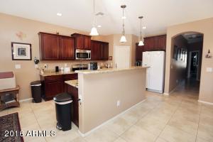 2805 E Trigger Way, Gilbert, AZ 85297 photo 8
