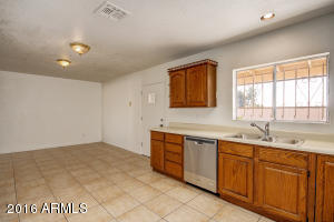 7707 W Devonshire Ave, Phoenix, AZ 85033 photo 9