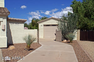 1122 Eli Ct, Gilbert, AZ 85295 photo 4