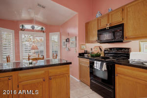 4627 E Shomi St, Phoenix, AZ 85044 photo 9