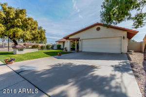 2181 E Alameda Dr, Tempe, AZ 85282 photo 1