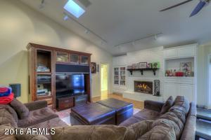 5120 E Arcadia Ln, Phoenix, AZ 85018 photo 9