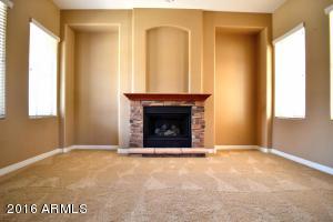 2742 E Hampton Ln, Gilbert, AZ 85295 photo 5
