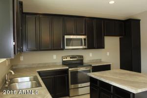 841 E Gary Ln, Phoenix, AZ 85042 photo 11