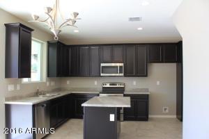 841 E Gary Ln, Phoenix, AZ 85042 photo 12