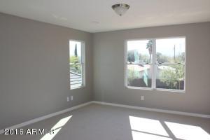 841 E Gary Ln, Phoenix, AZ 85042 photo 21