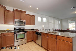 3315 E Jasper Dr, Gilbert, AZ 85296 photo 9