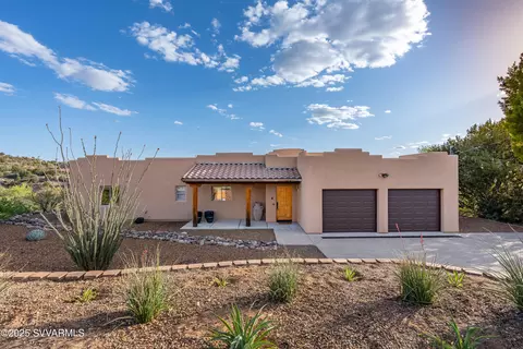 4410 E Roundup Rd, Rimrock, AZ 86335