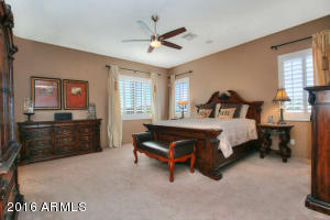 1126 Eli Ct, Gilbert, AZ 85295 photo 8