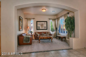 1126 Eli Ct, Gilbert, AZ 85295 photo 2