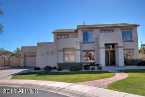 1126 Eli Ct, Gilbert, AZ 85295 photo 1