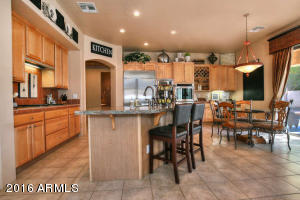 1126 Eli Ct, Gilbert, AZ 85295 photo 4