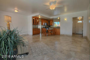 4015 E Avalon Dr, Phoenix, AZ 85018 photo 4